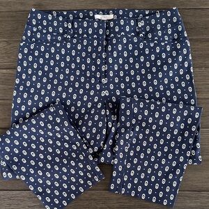 5/$20 LOFT size 12 Julie pants in blue & white geometric print. Welted pockets.